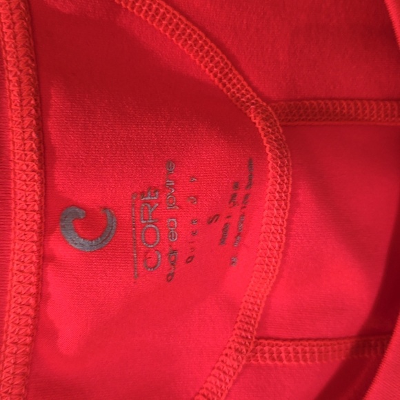 Women's top - Picture 3 of 7